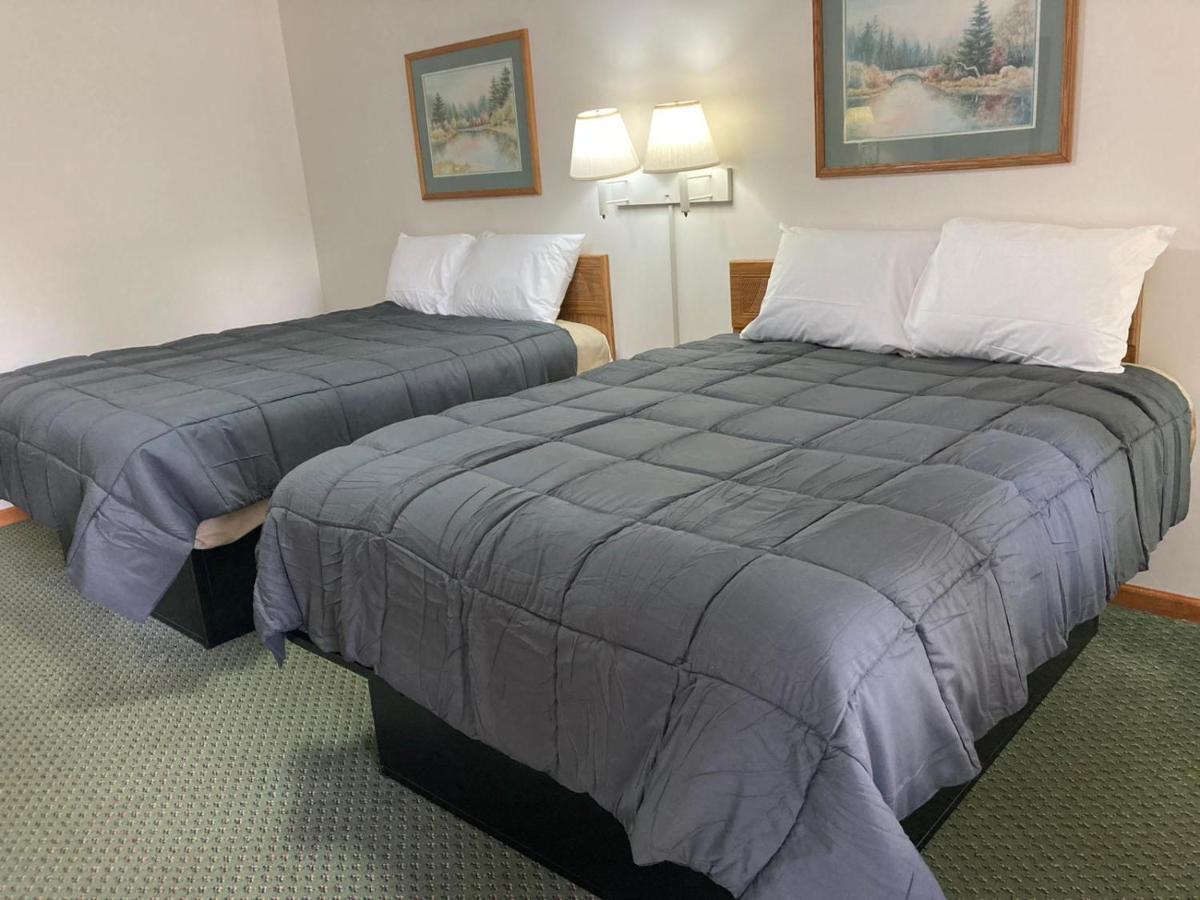 Pine Valley Motel Spruce Pine Eksteriør bilde