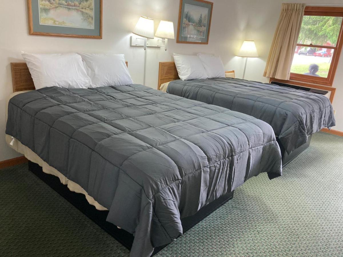 Pine Valley Motel Spruce Pine Eksteriør bilde